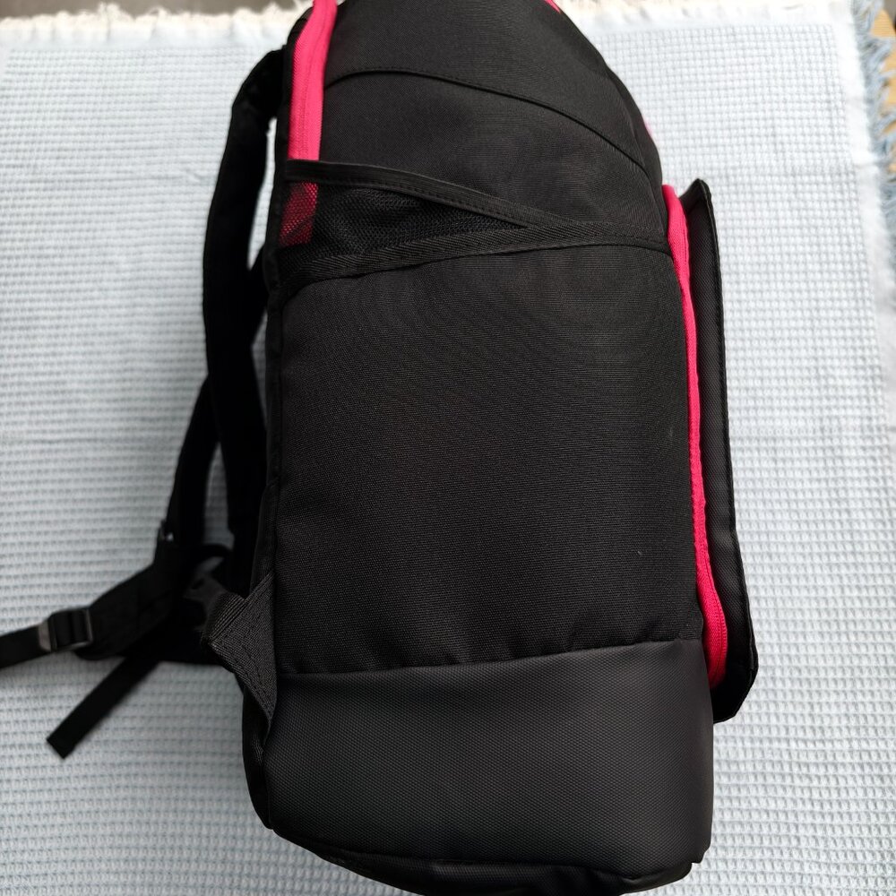 🌞NWT🌞Nike Backpack | Lightweight Multifunctional Backpack | Basketball Bag - Picture 4 of 9